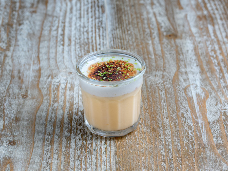 Crema de Lima bei Tiki Beach Mallorca